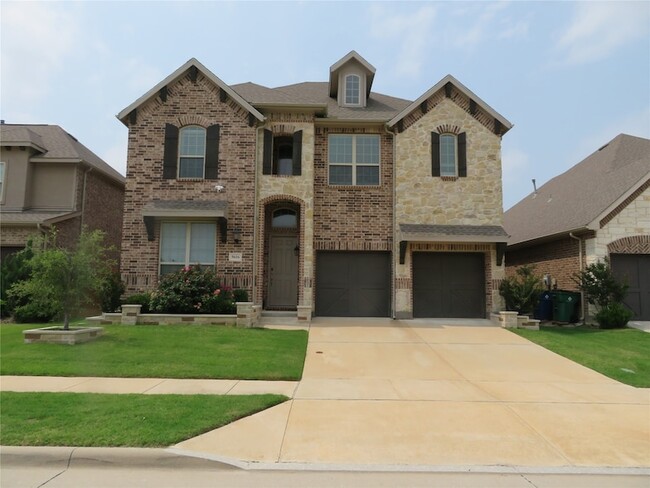 5616 Amphora Ave