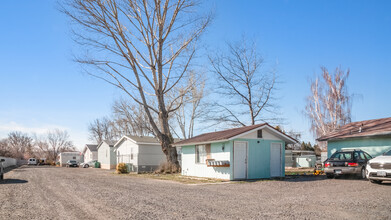 1604 Hope St in Klamath Falls, OR - Building Photo - Building Photo