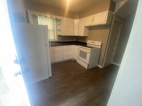 2511 N Logan Ave in Minneapolis, MN - Building Photo - Building Photo