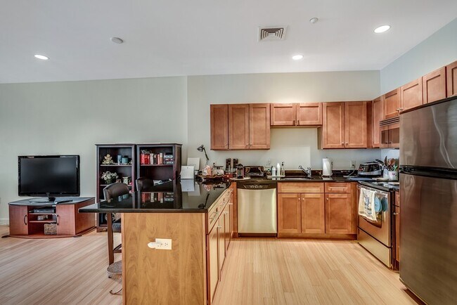 99 Chestnut Hill Ave in Boston, MA - Building Photo - Building Photo