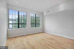 412 S 13th St in Philadelphia, PA - Building Photo