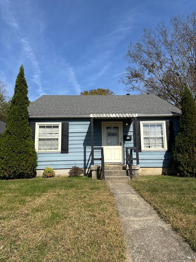 609 Addison Ave in Lexington, KY - Foto de edificio - Building Photo