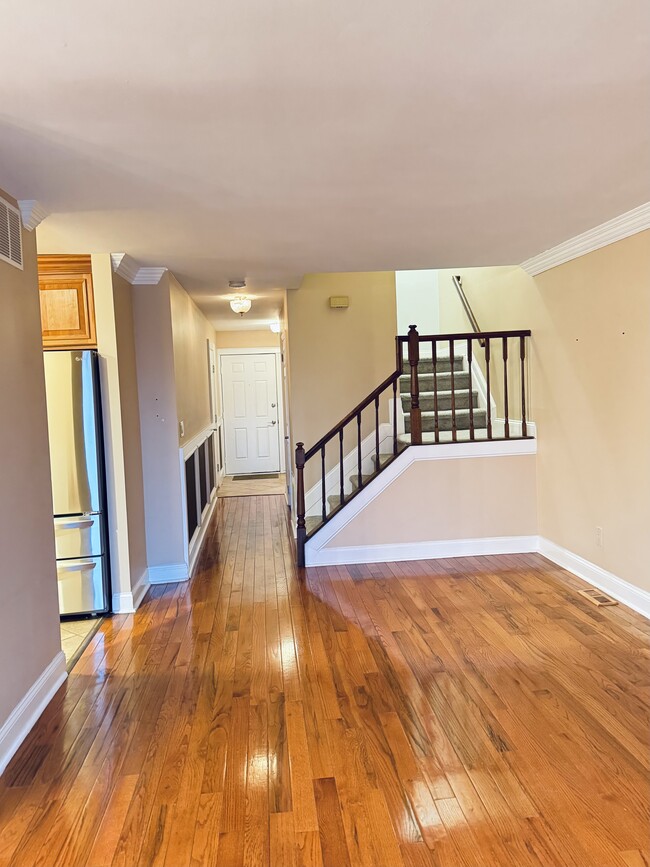 2 Belmont in West Long Branch, NJ - Building Photo - Building Photo