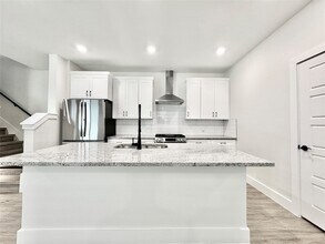 8509 Shoreham in Frisco, TX - Foto de edificio - Building Photo