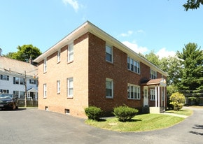 494 Kenwood Ave in Delmar, NY - Building Photo