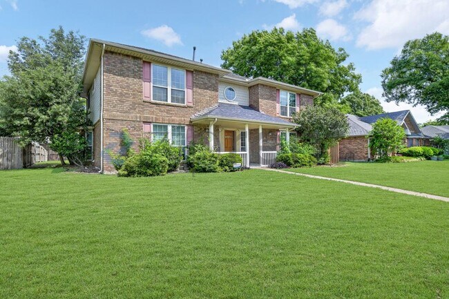 3817 Dutton Dr in Plano, TX - Foto de edificio - Building Photo