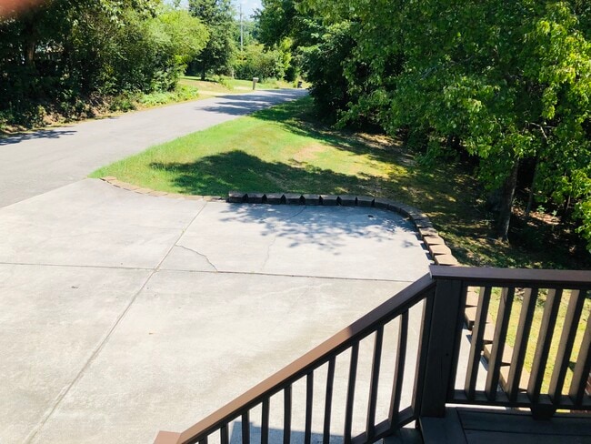 127 Bell Rd, Unit 2B in Chickamauga, GA - Building Photo - Building Photo