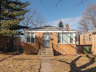 14444 Woodlawn Ave in Dolton, IL - Building Photo - Building Photo