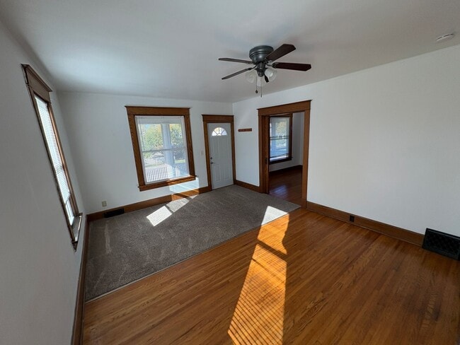 1234 Goodhue Blvd in Lincoln, NE - Building Photo - Building Photo