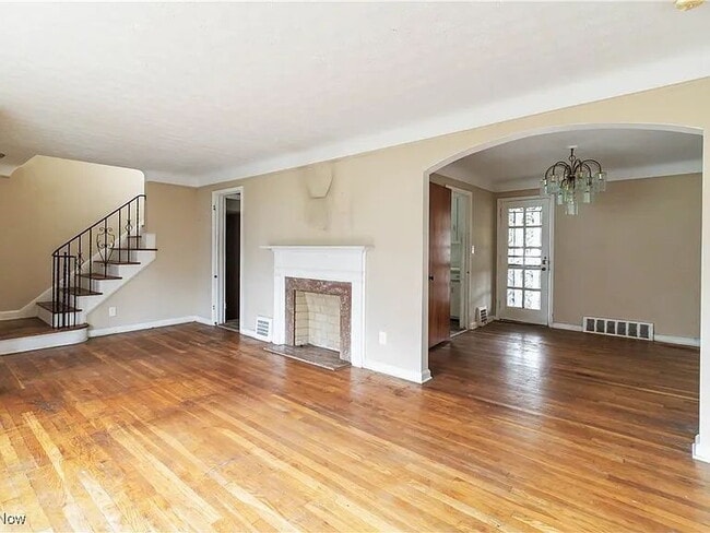 16918 Glendale Ave in Cleveland, OH - Building Photo - Building Photo
