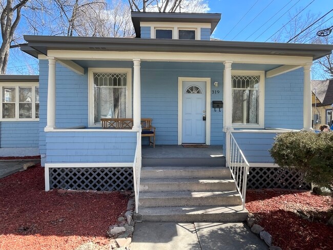 property at 319 N Prospect St