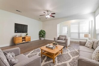 3317 Damsel Sauvage Ln in Lewisville, TX - Building Photo - Building Photo