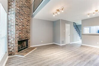 12 Abbey Rd in Euless, TX - Building Photo - Building Photo