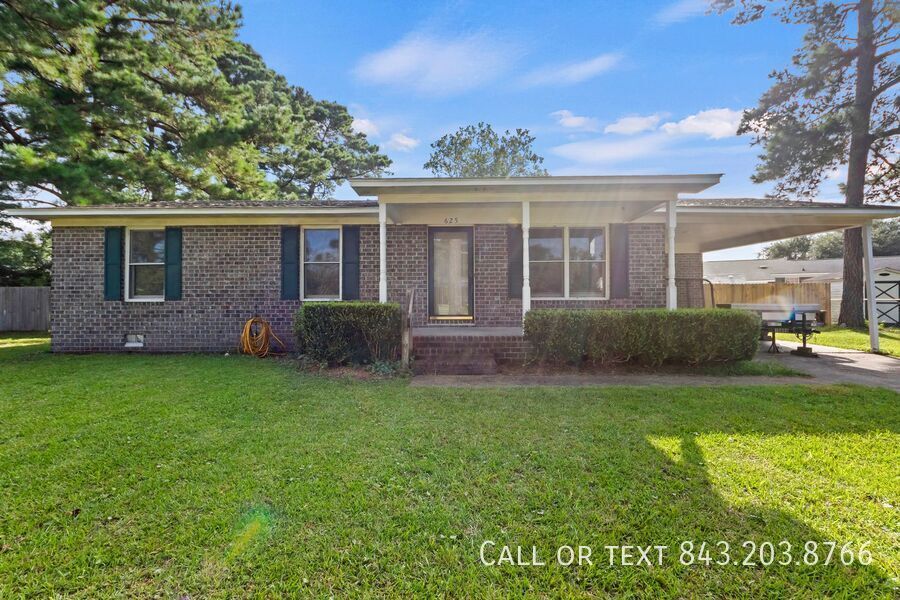 625 Kristen Cir in Conway, SC - Building Photo