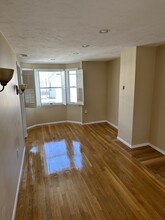 7 Grimes St, Unit 3 in Boston, MA - Building Photo - Building Photo