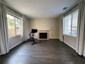 32469 Quiet Trail Dr in Winchester, CA - Building Photo - Building Photo