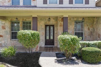 1917 Windberry Path in Round Rock, TX - Building Photo - Building Photo