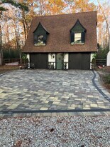 3951 Evans Estate in Little River, SC - Building Photo