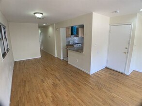 25 Skillman Ave-Unit -2nd floo in Jersey City, NJ - Foto de edificio - Building Photo