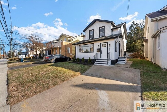 1608 Brunswick Ave