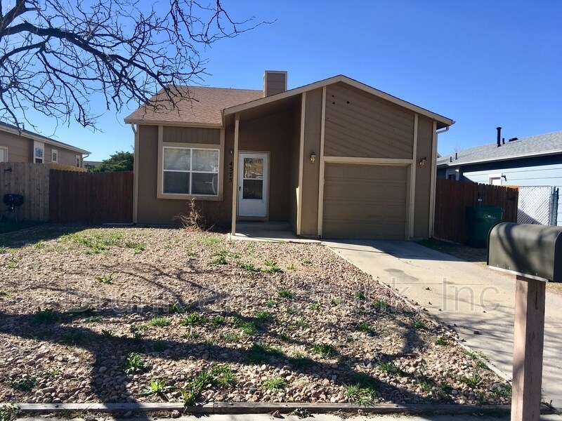 4575 Morning Mist Dr in Colorado Springs, CO - Building Photo