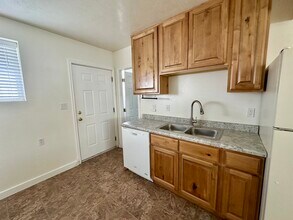 435 E Center St, Unit Center St. Basement Apt. in Pleasant Grove, UT - Building Photo - Building Photo