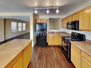 10552 S Sunshower Way in Vail, AZ - Building Photo - Building Photo