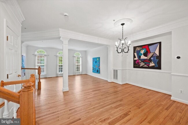 5015 Waple Ln, Unit 3047 Northwest 91st. Ave.  APT 204 in Alexandria, VA - Building Photo - Building Photo