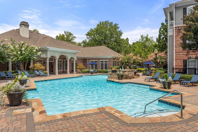 Verdant Peachtree Creek in Atlanta, GA - Building Photo - Building Photo