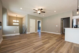 342 N Allen St-Unit -346 in Bennington, NE - Building Photo - Building Photo