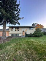 1705 Norman St in Wenatchee, WA - Building Photo