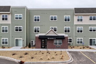 The Maxwell II in Hudson, WI - Foto de edificio - Building Photo