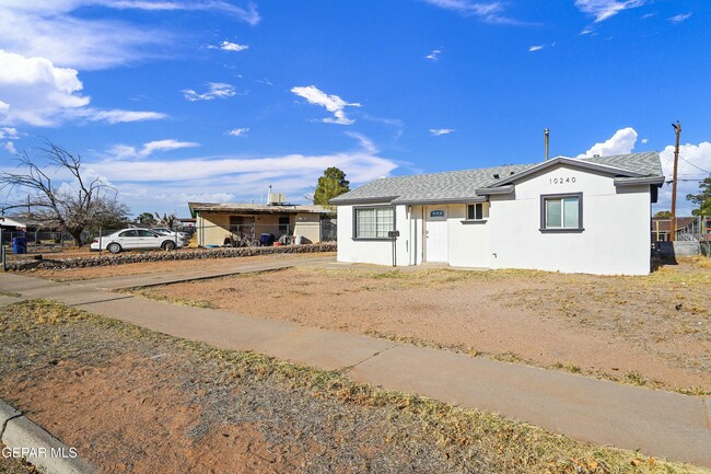 10240 Sharp Dr in El Paso, TX - Building Photo - Building Photo