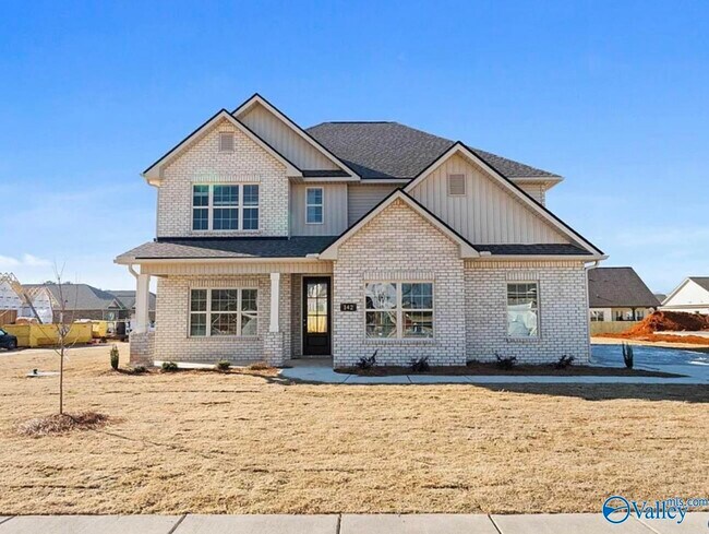 property at 142 Ivy Vine Dr