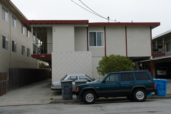 136 Santa Lucia Ave in San Bruno, CA - Building Photo - Building Photo