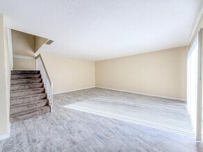 1873 N Congress Ave in West Palm Beach, FL - Building Photo - Building Photo