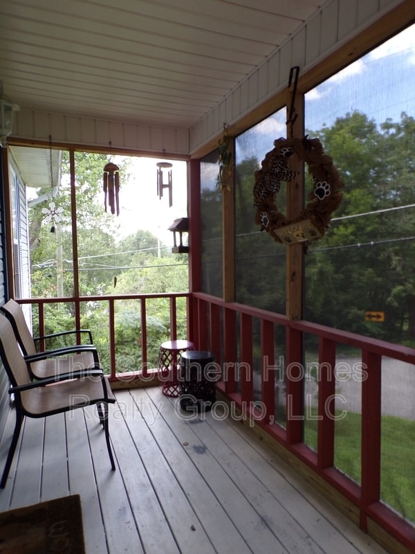 109 Astrid St in Athens, TN - Building Photo - Building Photo