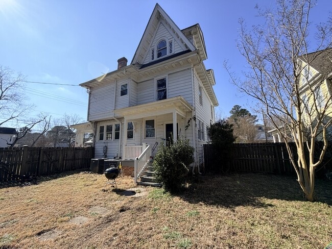 124 Linden Ave in Suffolk, VA - Building Photo - Building Photo