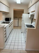 9833 Westview Dr, Unit 822 in Coral Springs, FL - Building Photo - Building Photo