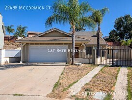 22498 McCormick Ct in Wildomar, CA - Building Photo
