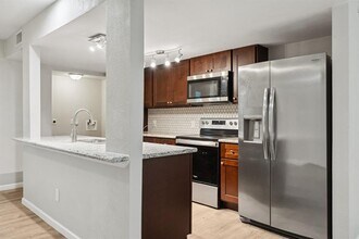 12321 Ormandy St in Houston, TX - Building Photo - Building Photo