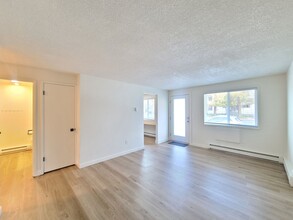 2021-2023 N Astor St in Spokane, WA - Building Photo - Building Photo