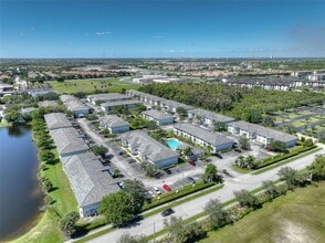 8380 Bernwood Cove Loop in Ft. Myers, FL - Building Photo - Building Photo