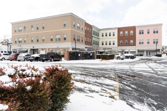 The Gateway at SoNo in Chesapeake, VA - Building Photo - Building Photo