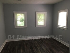 37 Rehoboth Rd in Griffin, GA - Foto de edificio - Building Photo