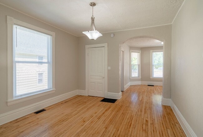 property at 258 Quimby St NE