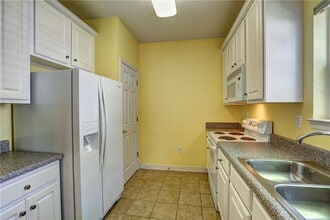 4620 Twin Hickory Lake Dr in Glen Allen, VA - Building Photo - Building Photo