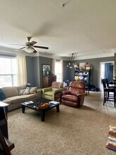 2310 Elliott Ave, Unit 812 in Nashville, TN - Building Photo - Building Photo