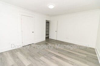 1203 Rockway Dr, Unit Unit 2 in Chattanooga, TN - Foto de edificio - Building Photo