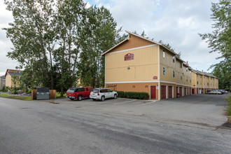 Ptarmigan Meadows II in Anchorage, AK - Building Photo - Building Photo